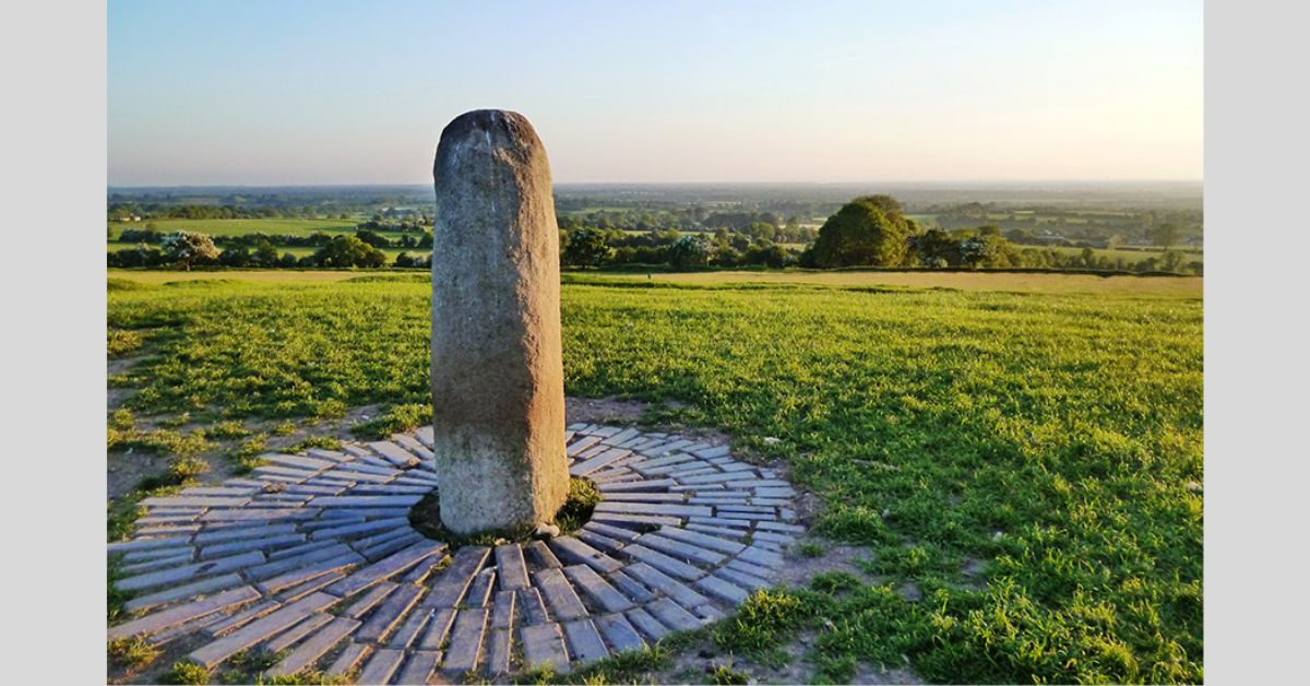 BUSTED: The “ancient Shivlinga” is actually a standing stone in Ireland